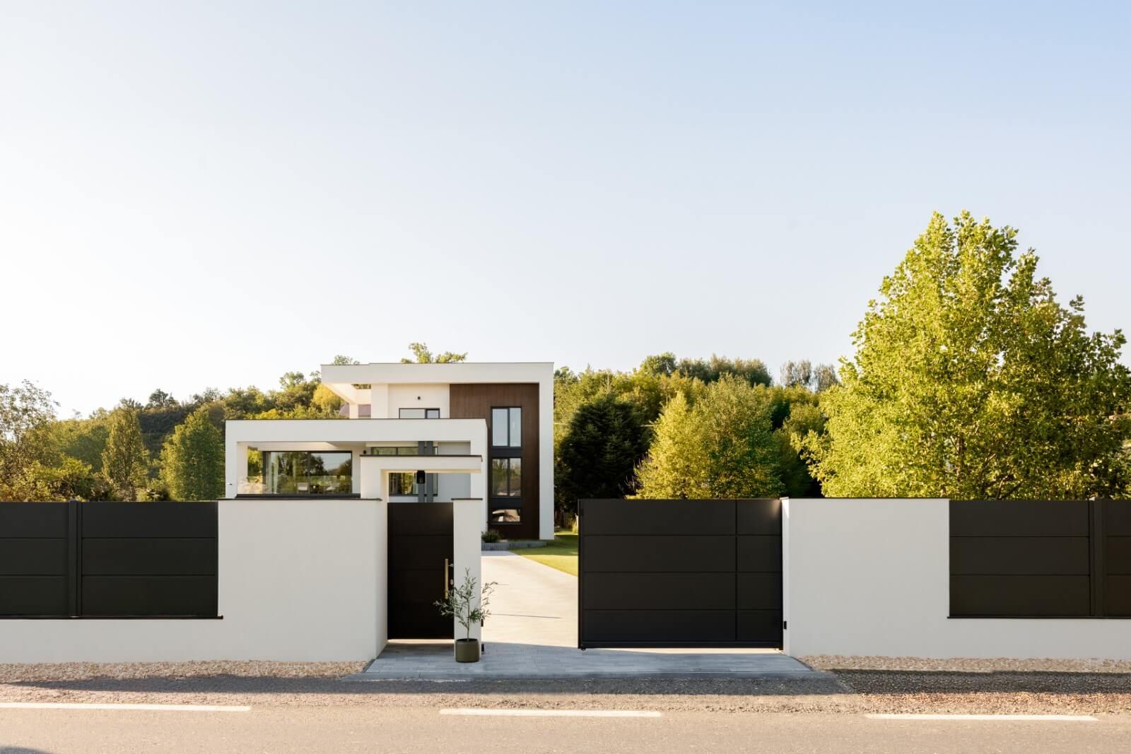 HOME INCLUSIVE AW.10.200 panel 500mm, RAL 9005